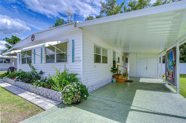 37248 KINKAID DRIVE, Zephyrhills, FL 33541