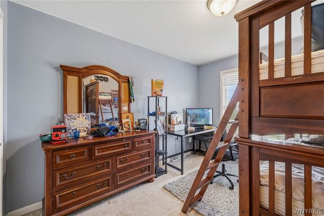 28 Avian, Lancaster, NY 14086