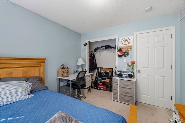 28 Avian, Lancaster, NY 14086