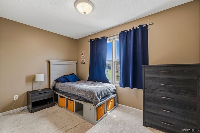 28 Avian, Lancaster, NY 14086
