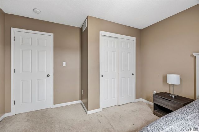 28 Avian, Lancaster, NY 14086