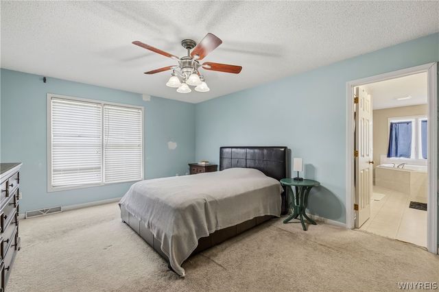 28 Avian, Lancaster, NY 14086
