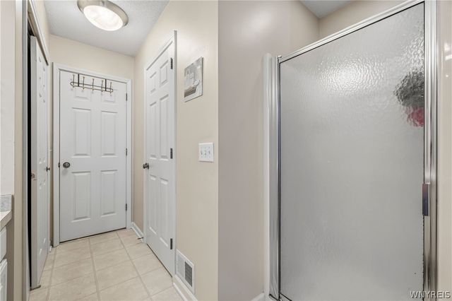 28 Avian, Lancaster, NY 14086