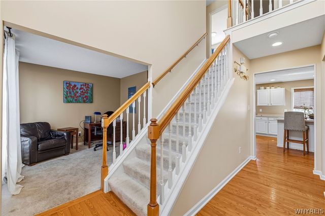 28 Avian, Lancaster, NY 14086