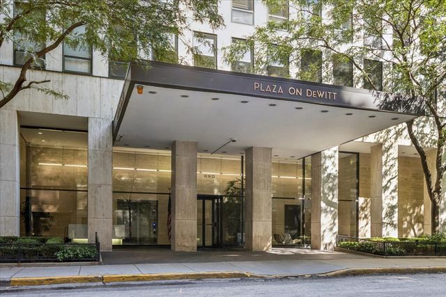 260 E Chestnut Street 1407, Chicago, IL 60611