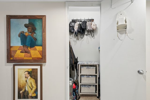 260 E Chestnut Street 1407, Chicago, IL 60611