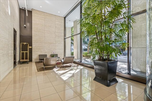 260 E Chestnut Street 1407, Chicago, IL 60611