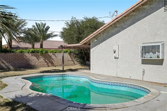 30319 Desert Moon, Thousand Palms, CA 92276