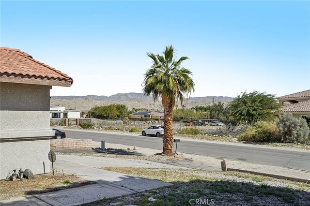 30319 Desert Moon, Thousand Palms, CA 92276