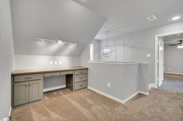 209 Cody Hunter Lane, Midlothian, TX 76065