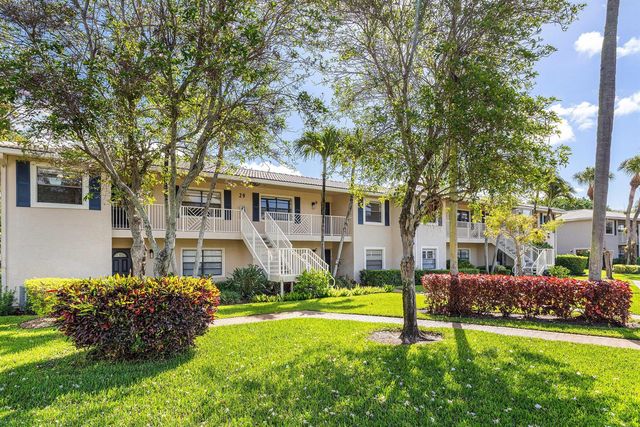 29 Stratford Lane W B, Boynton Beach, FL 33436