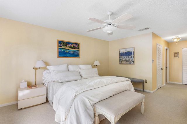 29 Stratford Lane W B, Boynton Beach, FL 33436