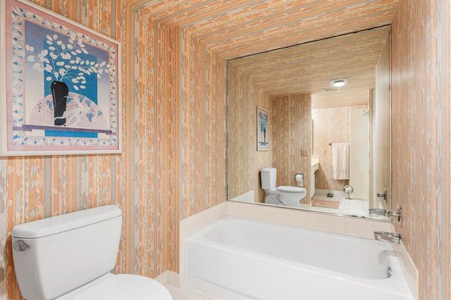 29 Stratford Lane W B, Boynton Beach, FL 33436