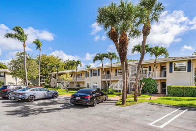 29 Stratford Lane W B, Boynton Beach, FL 33436