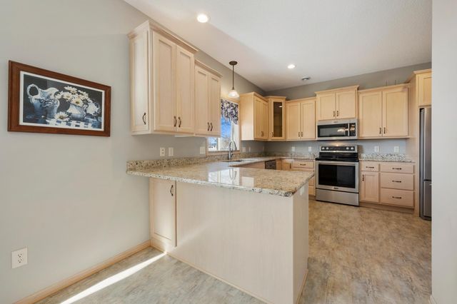 1152 Willow Run Court, Waite Park, MN 56387