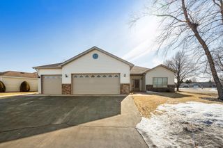 1152 Willow Run Court, Waite Park, MN 56387