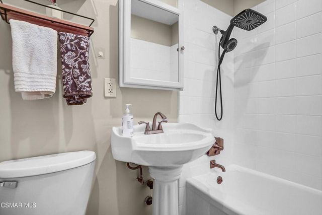 1224 Durkin Street, Camarillo, CA 93010