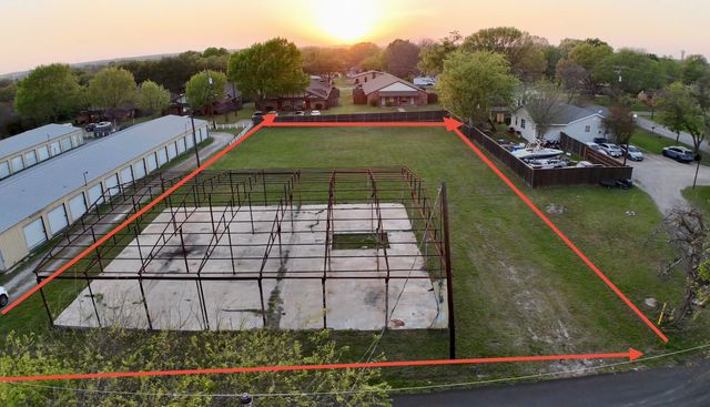 103 S Lenard Street, Red Oak, TX 75154