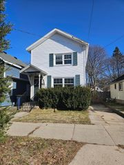 552 Pine Avenue NW, Grand Rapids, MI 49504