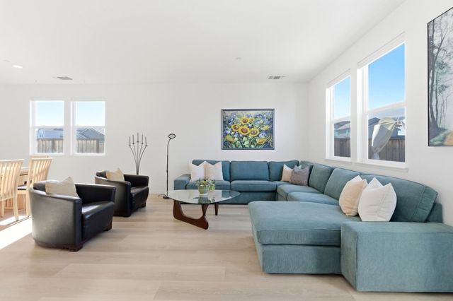 1920 Dylan Street, Hollister, CA 95023