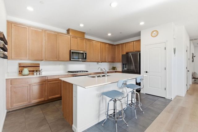 1920 Dylan Street, Hollister, CA 95023