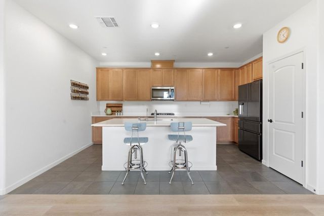 1920 Dylan Street, Hollister, CA 95023