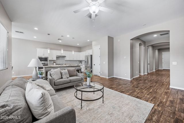 113 W EVERGREEN PEAR Avenue, Queen Creek, AZ 85140