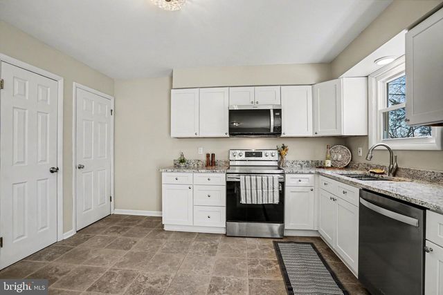 160 FAITH CIRCLE, Carlisle, PA 17013