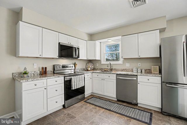 160 FAITH CIRCLE, Carlisle, PA 17013