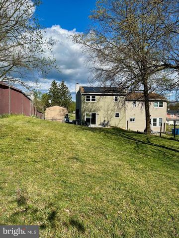 160 FAITH CIRCLE, Carlisle, PA 17013