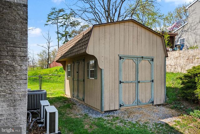 160 FAITH CIRCLE, Carlisle, PA 17013