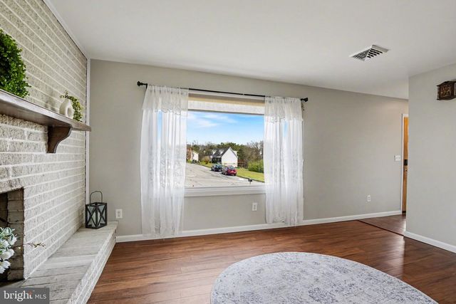 160 FAITH CIRCLE, Carlisle, PA 17013