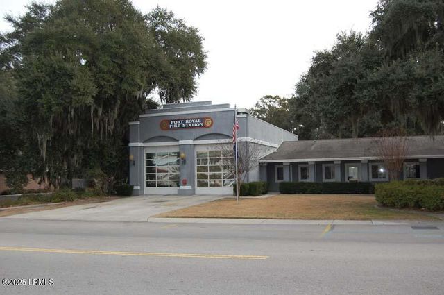 1750 Ribaut Road, Port Royal, SC 29935