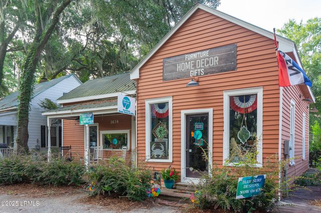 1750 Ribaut Road, Port Royal, SC 29935