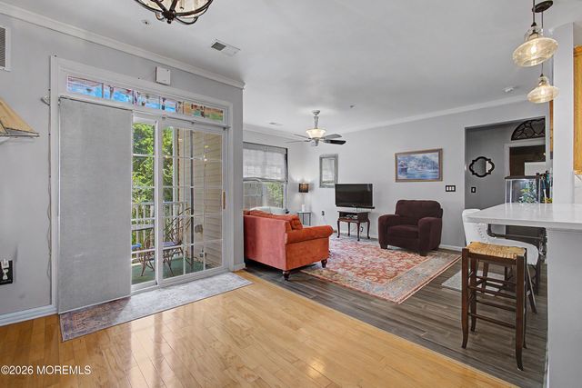422 Sophee Lane, Lakewood, NJ 08701