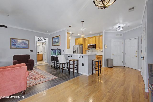422 Sophee Lane, Lakewood, NJ 08701