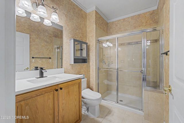 422 Sophee Lane, Lakewood, NJ 08701