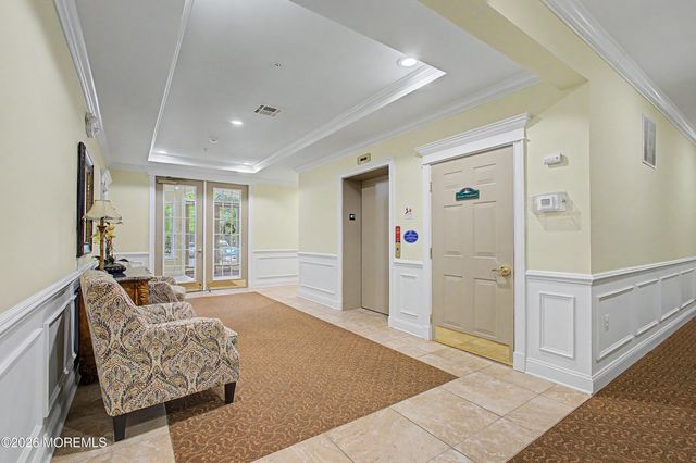 422 Sophee Lane, Lakewood, NJ 08701