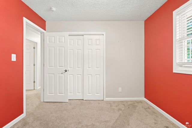 2231 Alta Drive, Manhattan, KS 66502