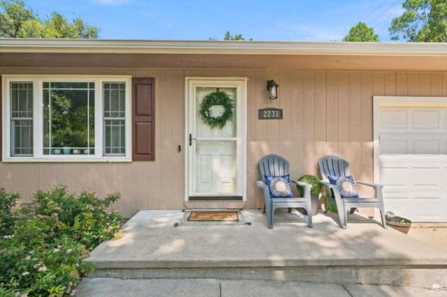 2231 Alta Drive, Manhattan, KS 66502
