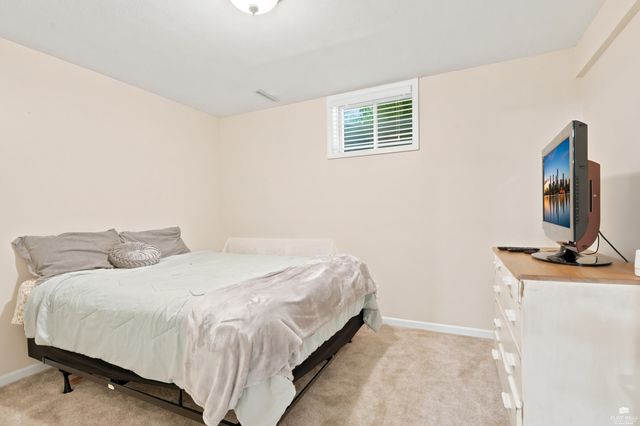 2231 Alta Drive, Manhattan, KS 66502
