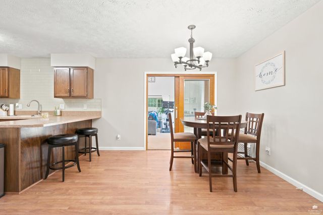 2231 Alta Drive, Manhattan, KS 66502