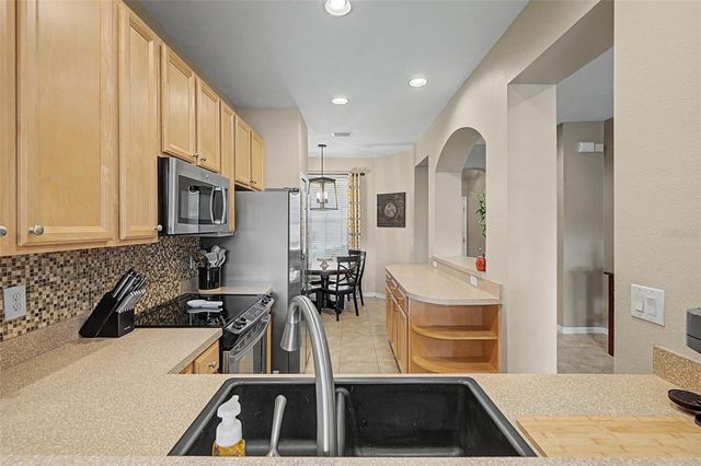 2145 PARK CRESCENT DRIVE, Land O Lakes, FL 34639