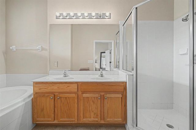 2145 PARK CRESCENT DRIVE, Land O Lakes, FL 34639