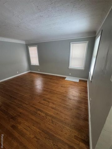 13564 Faust Avenue, Detroit, MI 48223