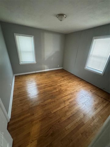 13564 Faust Avenue, Detroit, MI 48223