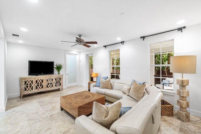 1108 Coconut Row, Delray Beach, FL 33483