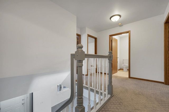 422 SILVER SPRING DRIVE, Green Bay, WI 54303