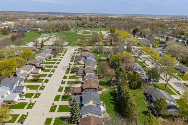 422 SILVER SPRING DRIVE, Green Bay, WI 54303