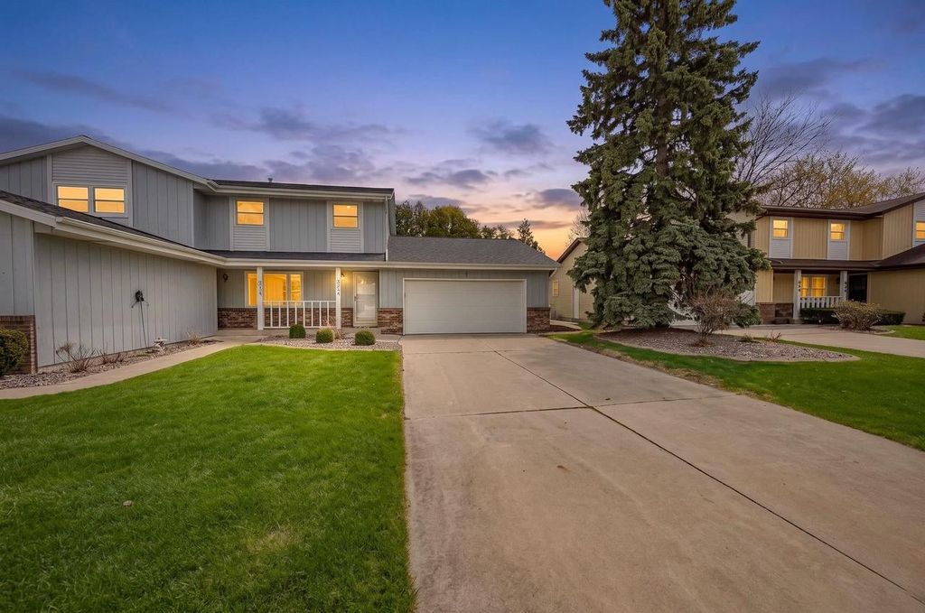 422 SILVER SPRING DRIVE, Green Bay, WI 54303